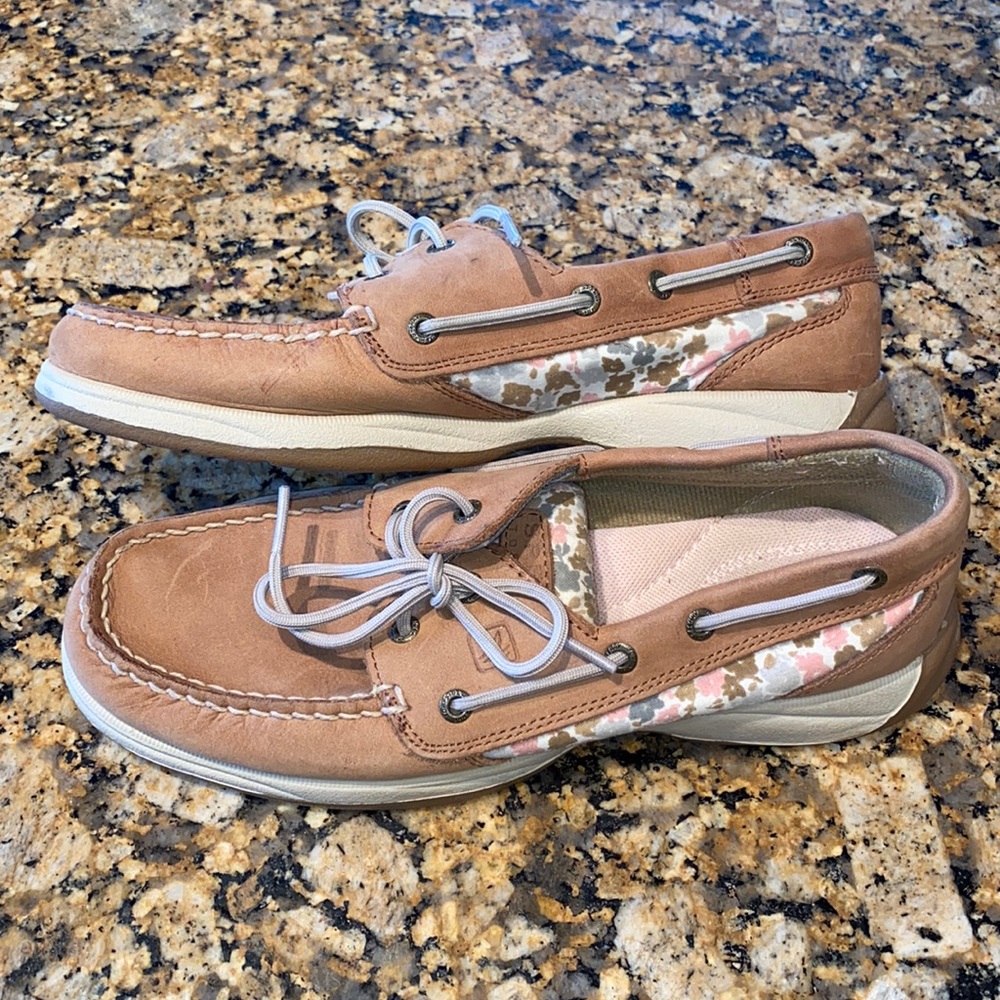 Floral Sperry’s
